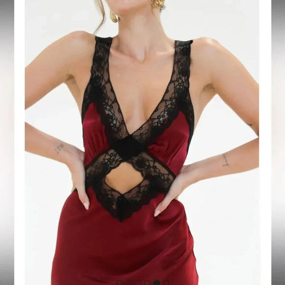 Rumored Crossroads Maxi Dress Garnet XS NWT - Picture 5 of 6